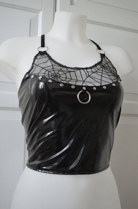 top-femme-goth-pvc-toile-araignee