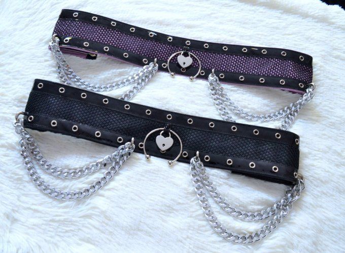 Ceinture vynil et chaines métalliques avec cadenas coeur - BOLD N'HEAVY - COLLECTION ST VALENTIN