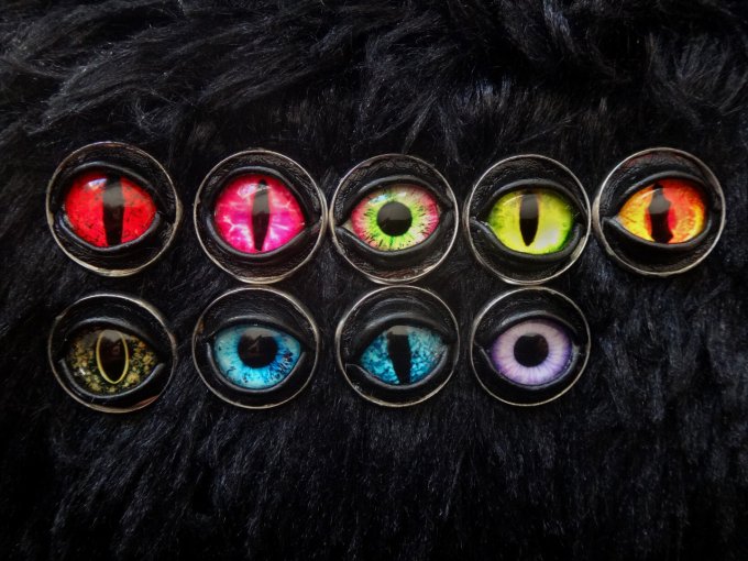 Badge pin's mauvais oeil, pin's oeil de dragon, broche mauvais oeil, accessoires goth, horreur