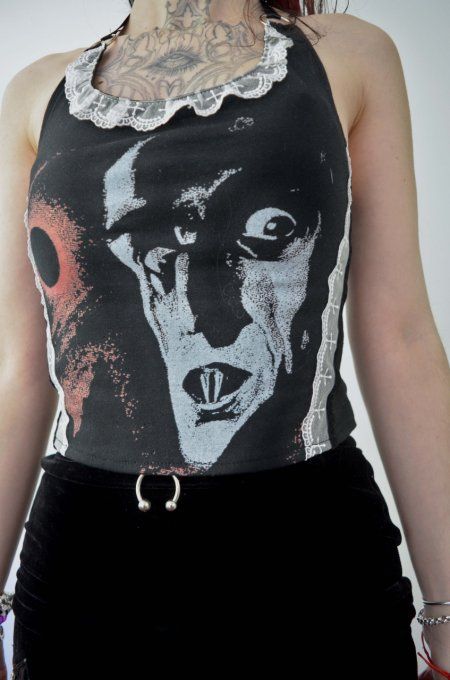 CROP TOP VAMPYR - SIZE XS (EU-FR)