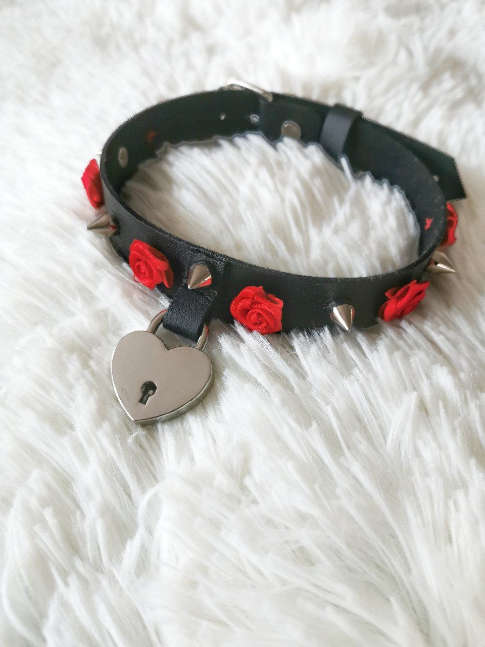 Choker cadenas et roses rouges - BLOODY LOVE