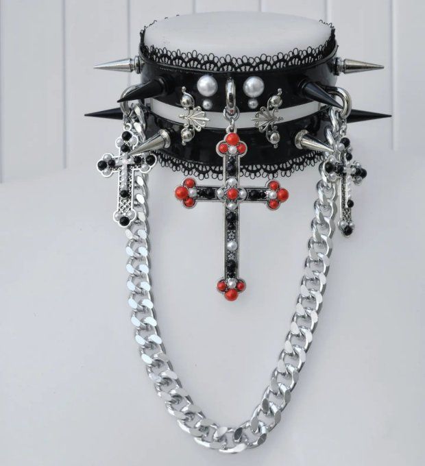BLASPHEMY CHOKER - choker croix gothique victorien en PVC vinyl et spikes