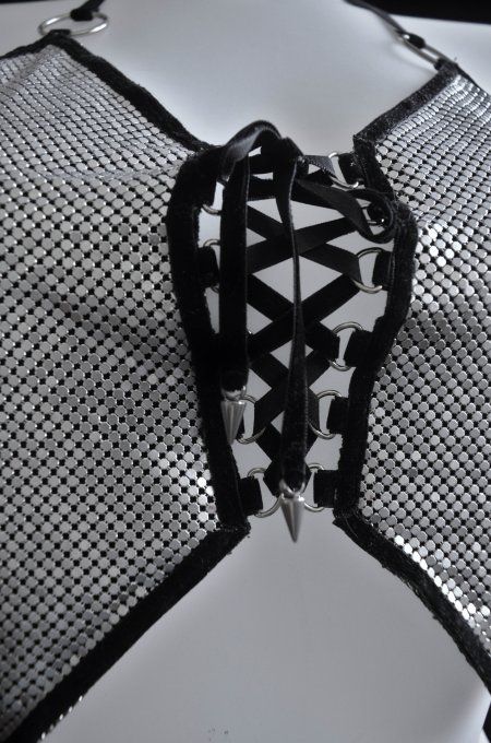 Haut dos-nu en tissu métallique côte de maille - ARMOR AMOR