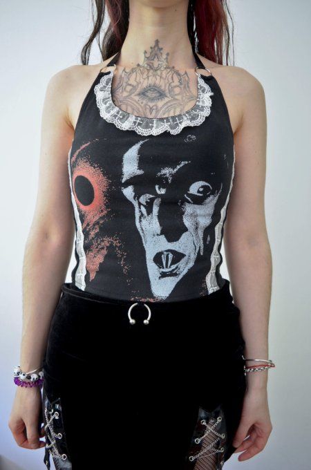 CROP TOP VAMPYR - SIZE XS (EU-FR)